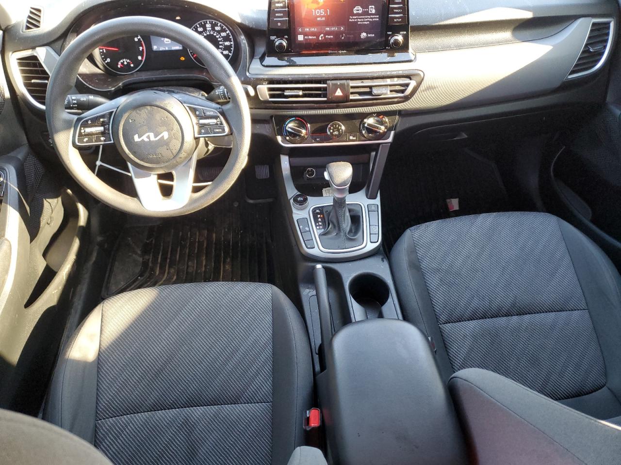 2023 KIA SELTOS LX VIN:KNDEPCAA9P7380225