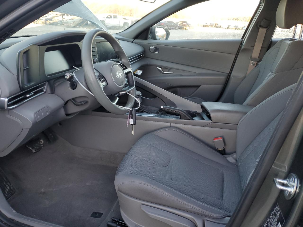 2024 HYUNDAI ELANTRA SE VIN:KMHLL4DG5RU720883