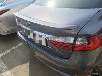 2018 Lexus ES 300 VIN: