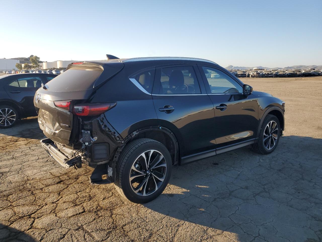 2023 MAZDA CX-5 PREMIUM VIN:JM3KFBDM3P0292518