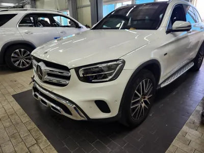 2021 Mercedes-Benz GLC 300 VIN:
