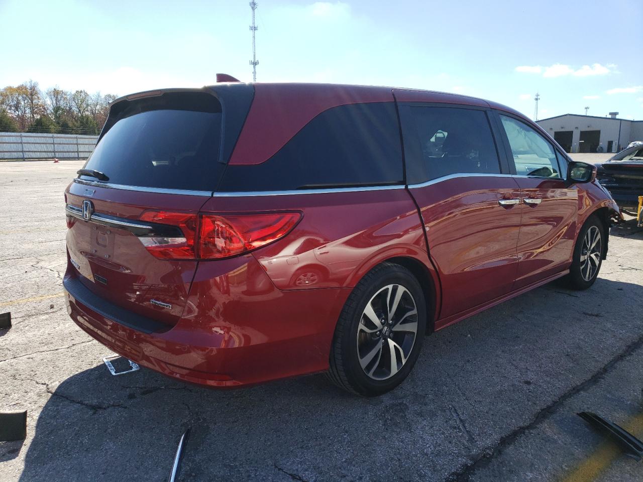 2022 HONDA ODYSSEY TOURING VIN:5FNRL6H89NB011020