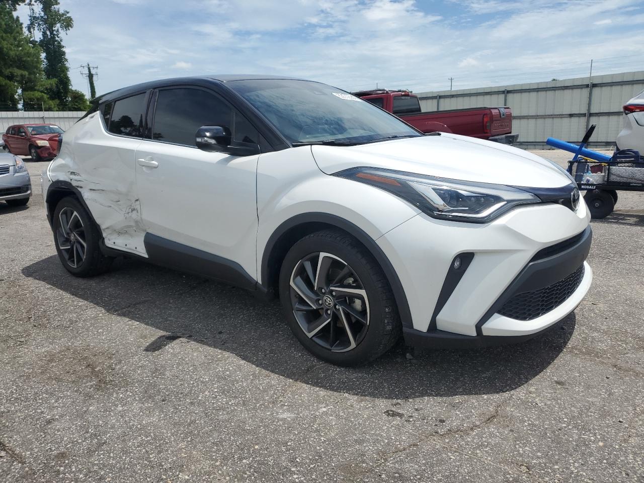 2022 TOYOTA C-HR XLE VIN:NMTKHMBX5NR145668