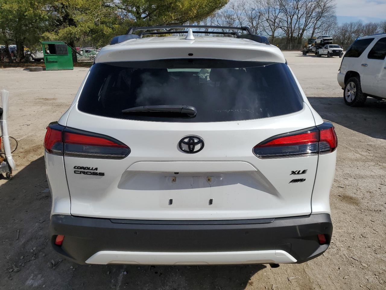 2022 TOYOTA COROLLA CROSS XLE VIN:7MUDAABG0NV002923