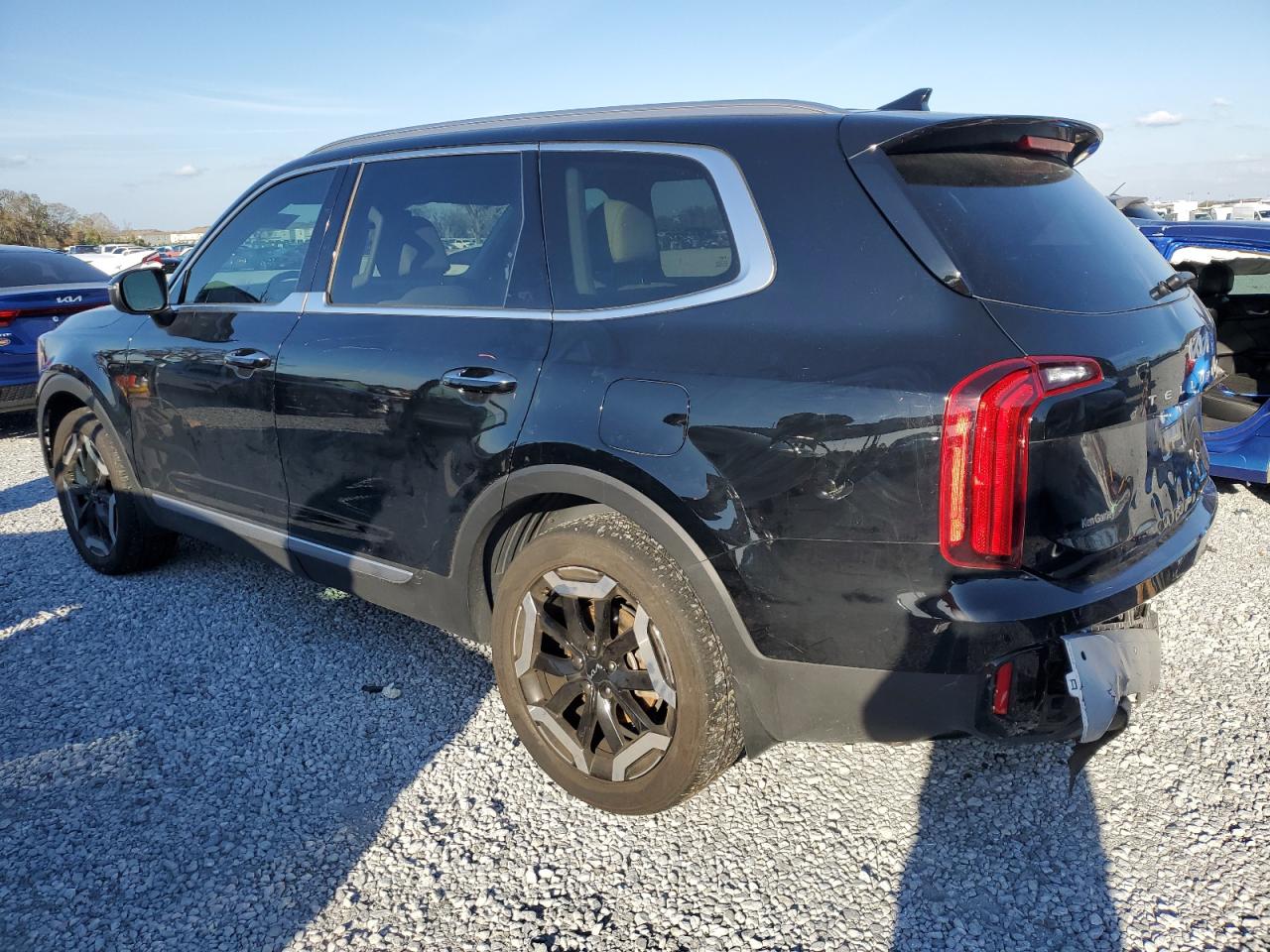 2023 KIA TELLURIDE S VIN:5XYP64GC7PG387980