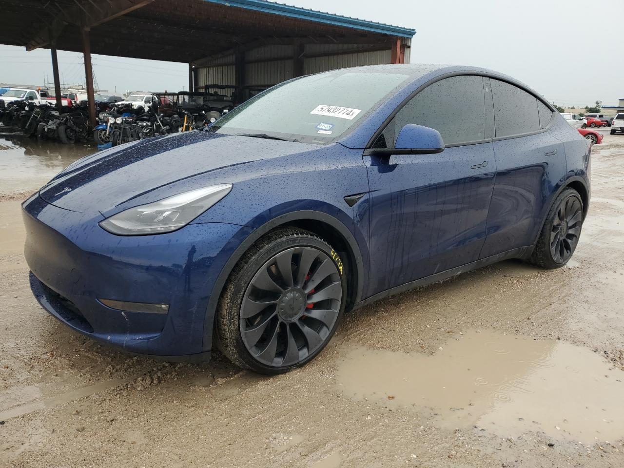 2022 TESLA MODEL Y  VIN:7SAYGDEF7NF392196