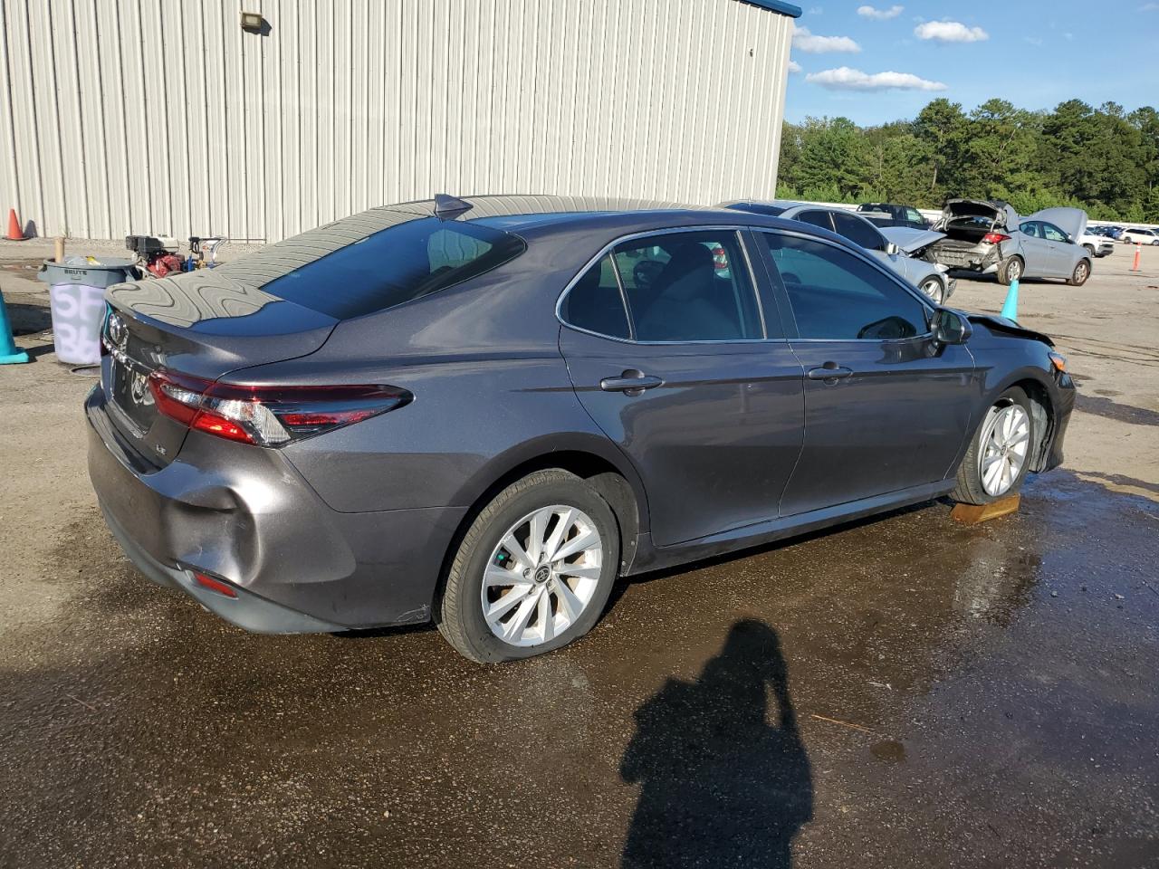 2022 TOYOTA CAMRY LE VIN:4T1C11AK2NU680933