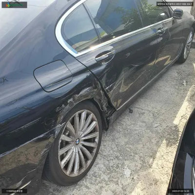 2016 BMW 740 WBA7G8102GG678268 VIN:WBA7G8102GG678268