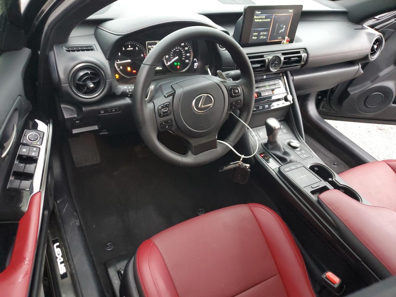 2024 LEXUS IS 300 VIN:JTHCA1D29R5129946