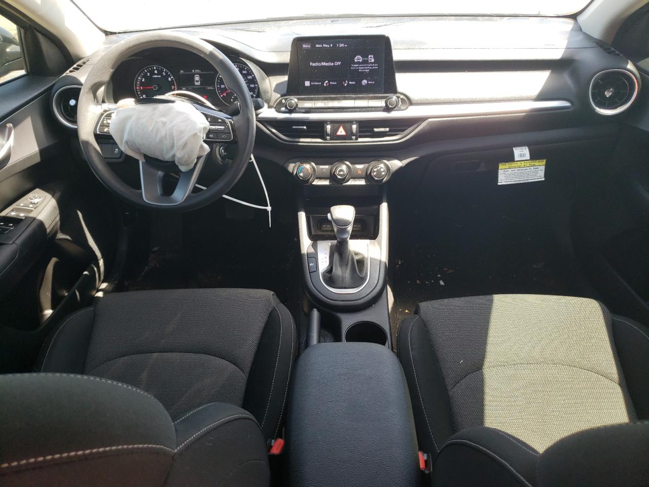 2022 KIA FORTE FE VIN:3KPF24AD8NE484608