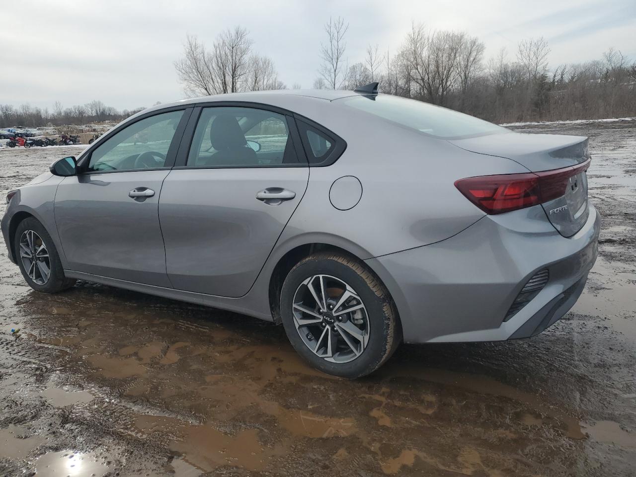 2024 KIA FORTE LX VIN:3KPF24AD0RE822072