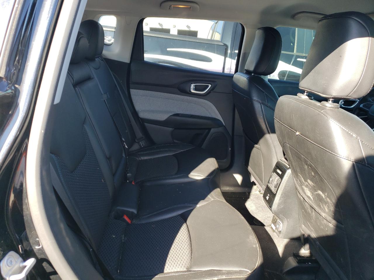 2022 JEEP COMPASS LATITUDE VIN:3C4NJDBB8NT134676