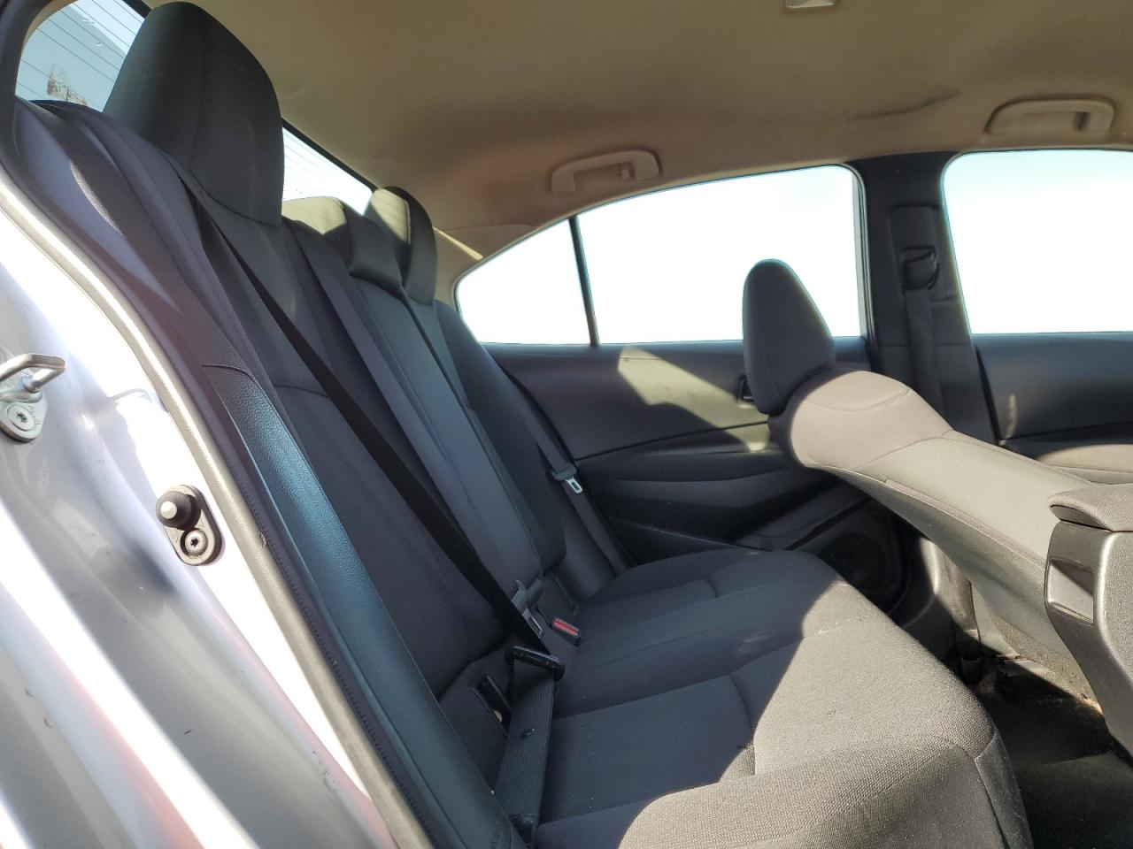 2022 TOYOTA COROLLA LE VIN:JTDEPMAE2NJ212712