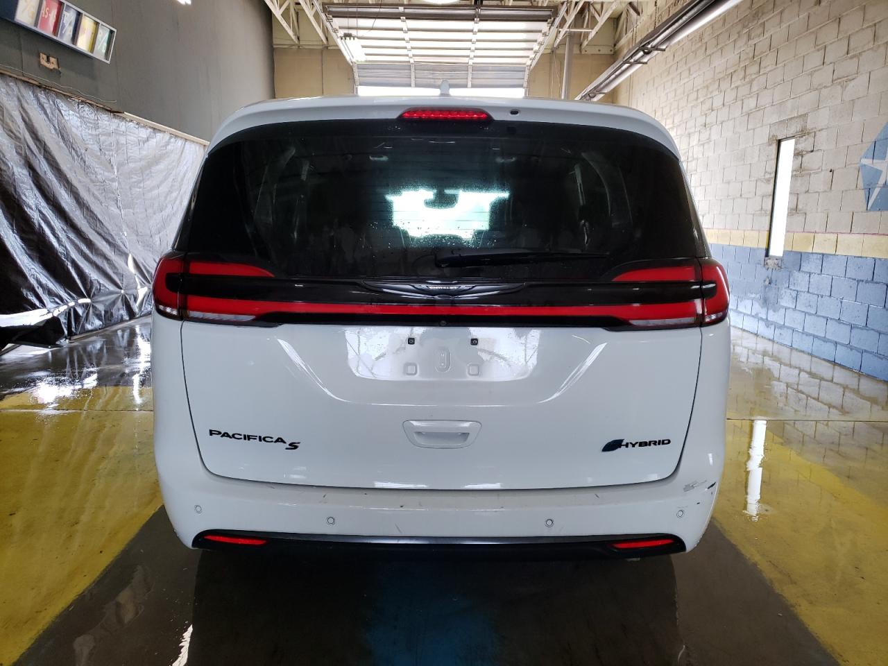 2022 CHRYSLER PACIFICA HYBRID TOURING L VIN:2C4RC1L70NR183409