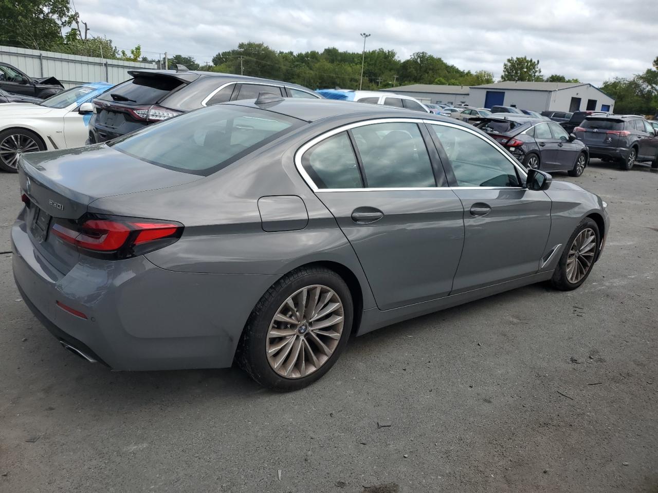 2022 BMW 530 XI VIN:WBA13BJ05NCJ18120