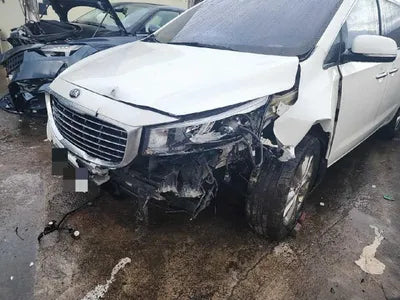 2015 Kia Carnival VIN: