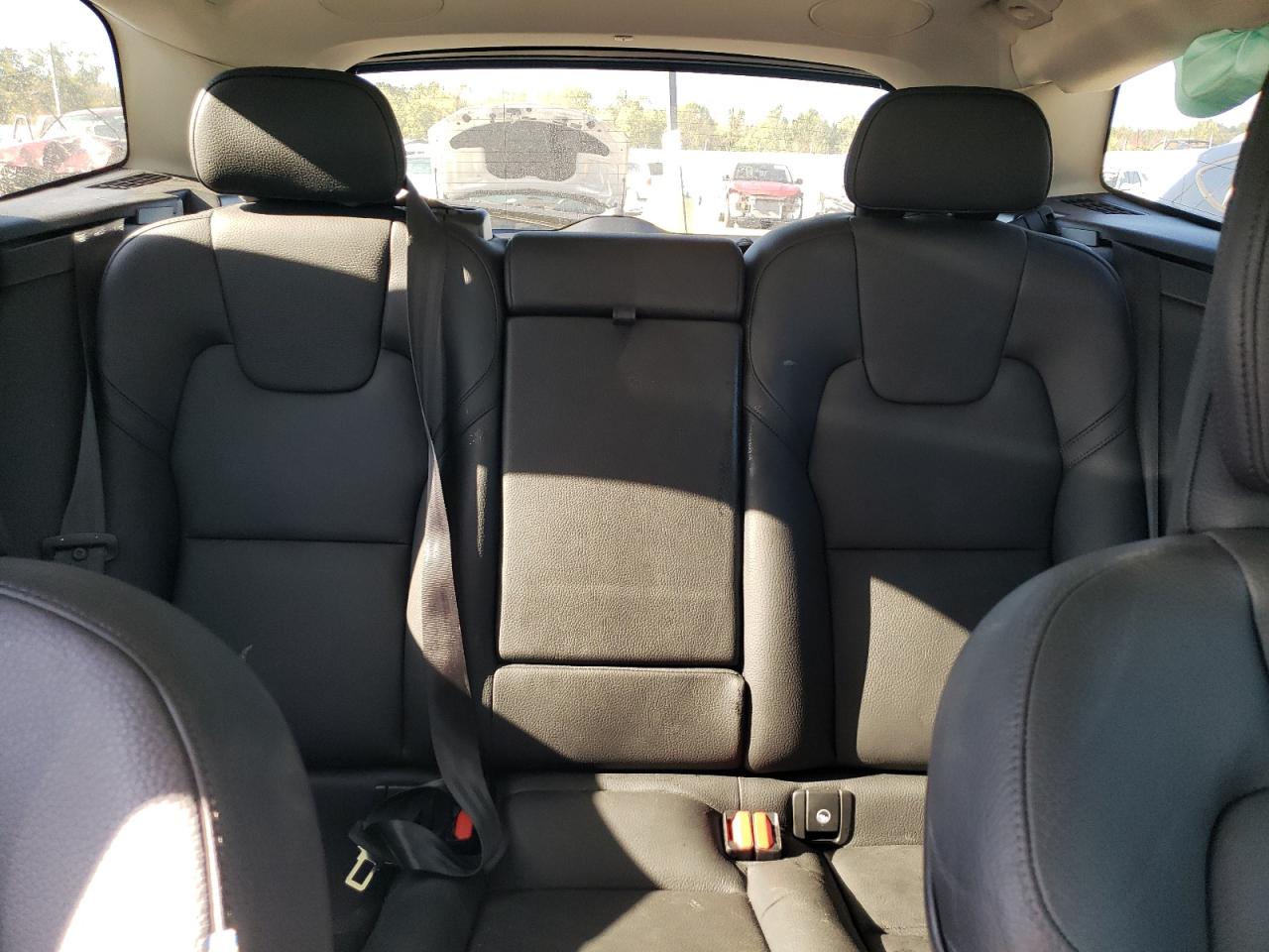 2022 VOLVO XC60 B5 MOMENTUM VIN:YV4L12RK6N1051348