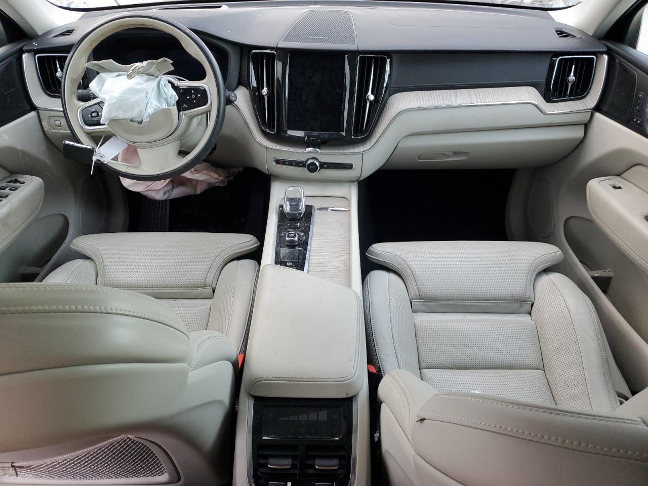 2022 VOLVO XC60 B6 INSCRIPTION VIN:YV4062RL4N1946981