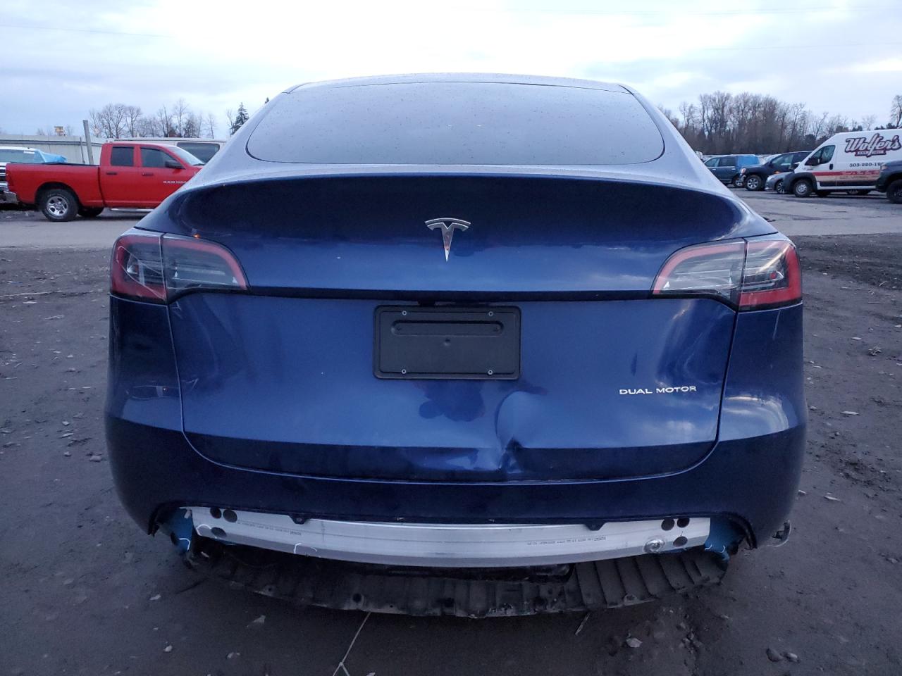 2023 TESLA MODEL Y  VIN:7SAYGDEE9PF813586