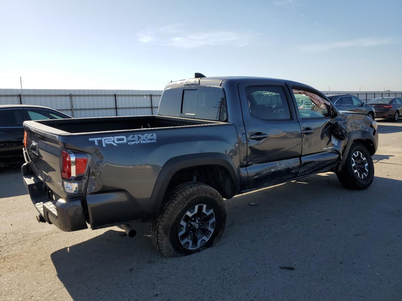 2022 TOYOTA TACOMA DOUBLE CAB VIN:3TMCZ5AN5NM494743