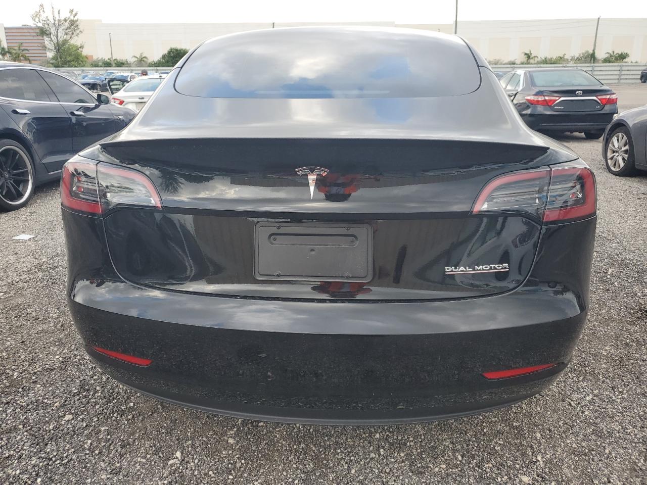 2023 TESLA MODEL 3  VIN:5YJ3E1EC8PF682354