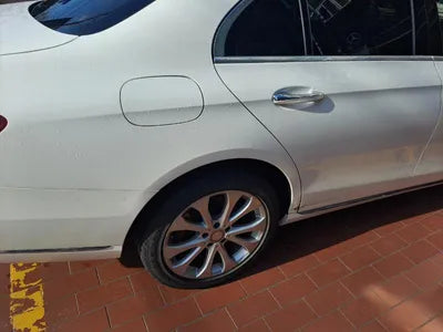 2017 Mercedes-Benz E 220 WDDZF0EBXHA145087 VIN:WDDZF0EBXHA145087