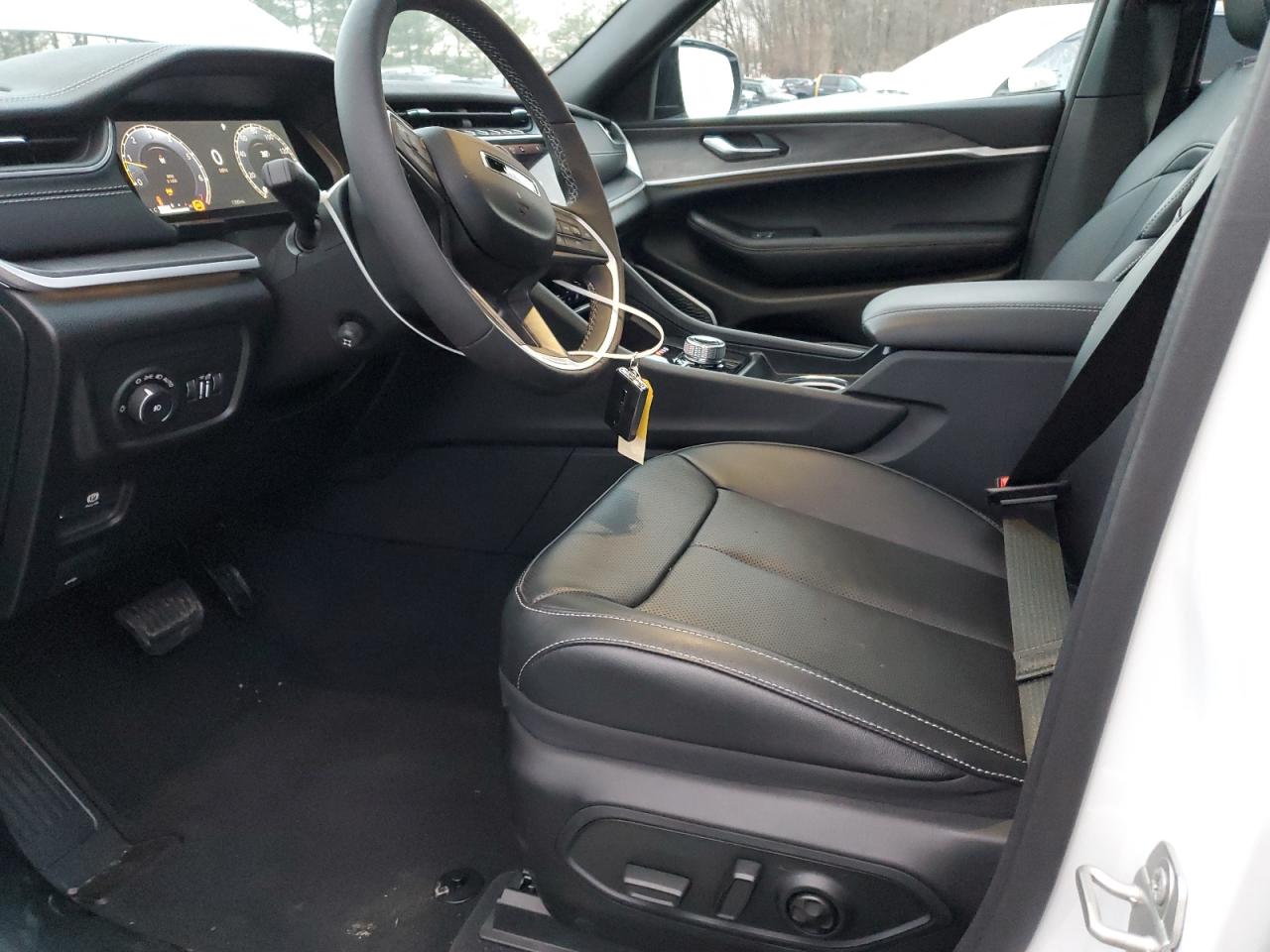 2024 JEEP GRAND CHEROKEE L LIMITED VIN:1C4RJKBGXR8550038
