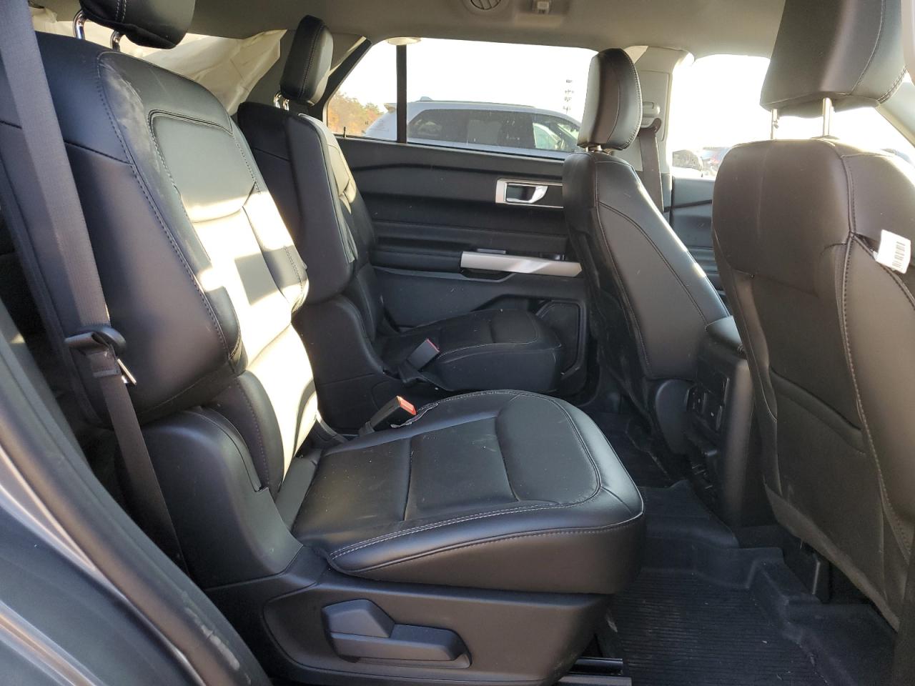 2023 FORD EXPLORER XLT VIN:1FMSK8DH9PGC42266