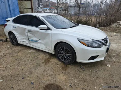 2016 Nissan Altima VIN: