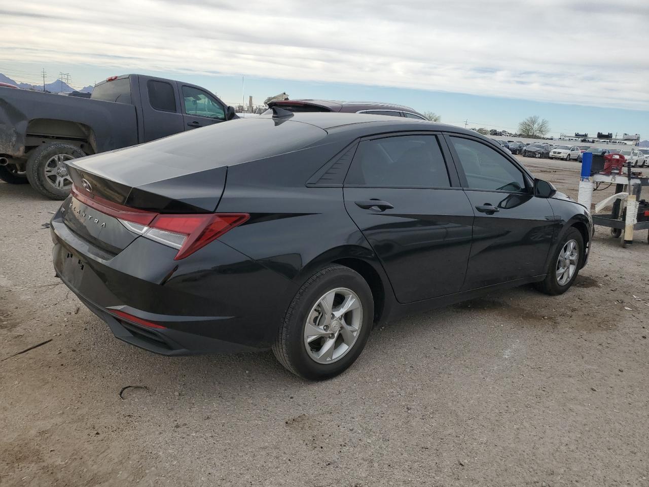 2023 HYUNDAI ELANTRA SE VIN:KMHLL4AG7PU531590