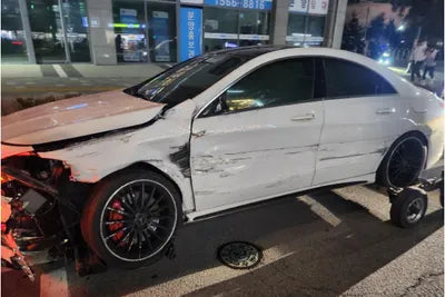 2016 Mercedes-Benz A 45 AMG WDDSJ5CB9GN378255 VIN:WDDSJ5CB9GN378255