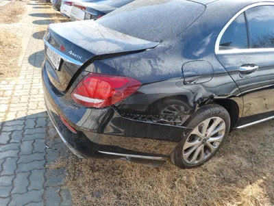 2020 Mercedes-Benz E 300 W1KZF4KB8LA824778 VIN:W1KZF4KB8LA824778