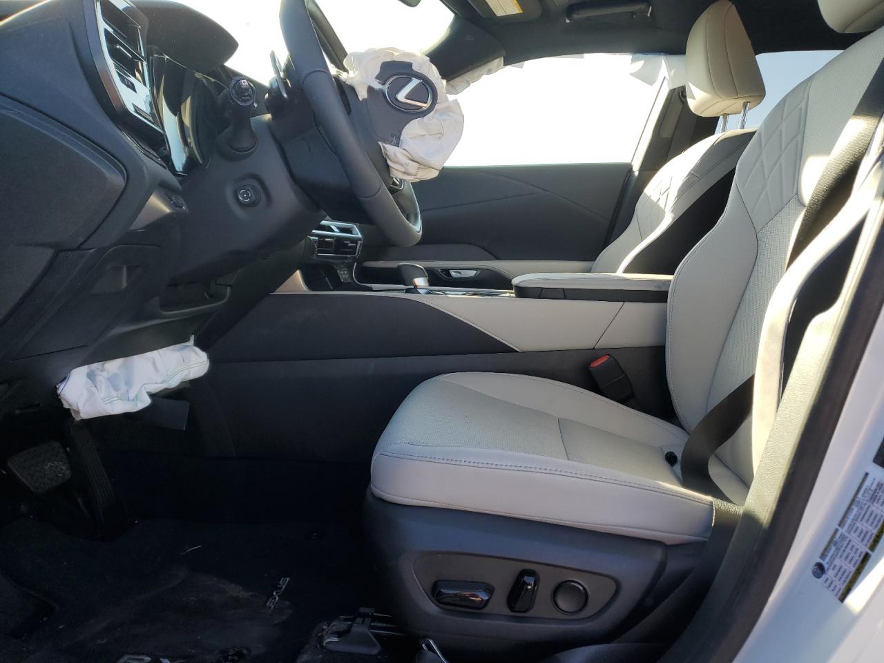 2024 LEXUS RX 350 BASE VIN:2T2BAMBAXRC047957