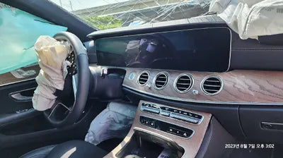 2021 Mercedes-Benz E 300 VIN: