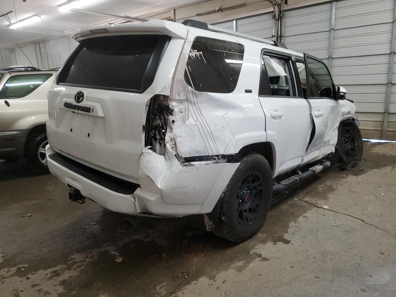 2023 TOYOTA 4RUNNER SE VIN:JTENU5JR8P6105294