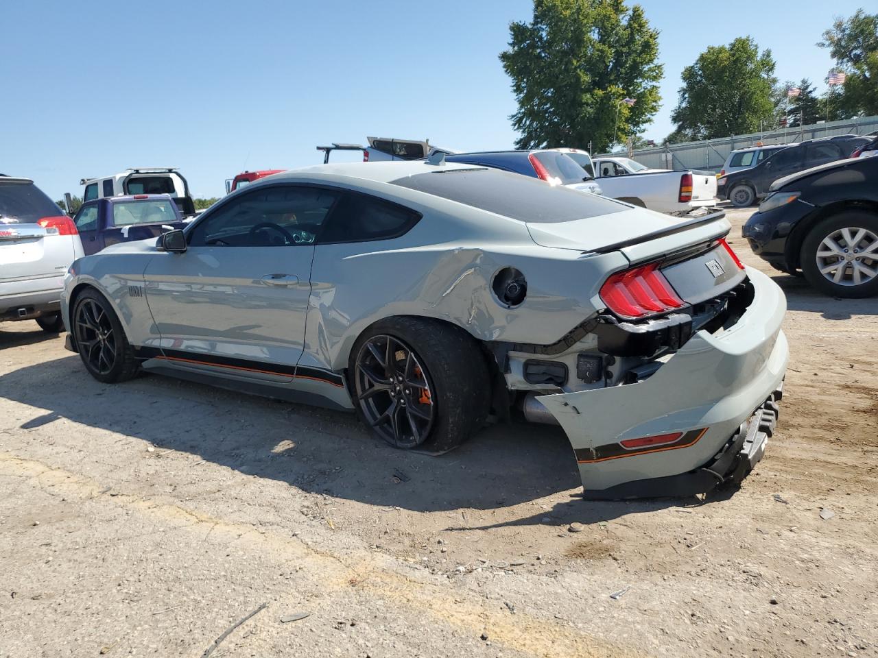 2023 FORD MUSTANG MACH I VIN:1FA6P8R01P5501571