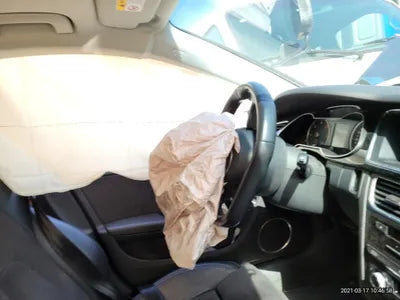 2016 Audi A4 WAUZZZ8K0GA012884 VIN:WAUZZZ8K0GA012884