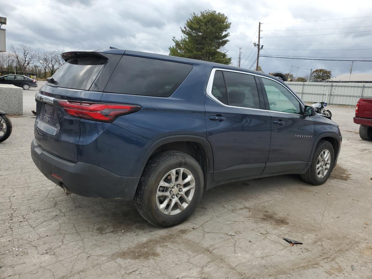 2022 CHEVROLET TRAVERSE LS VIN:1GNEVFKW8NJ190604