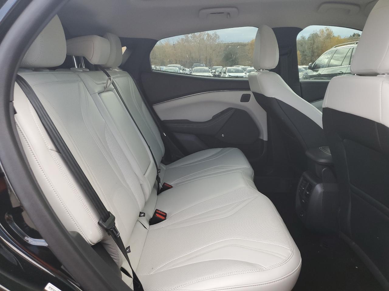 2022 FORD MUSTANG MACH-E PREMIUM VIN:3FMTK3SS3NMA57204