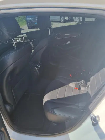 2019 Mercedes-Benz GLC 300 WDC0J4KB2KF528068 VIN:WDC0J4KB2KF528068