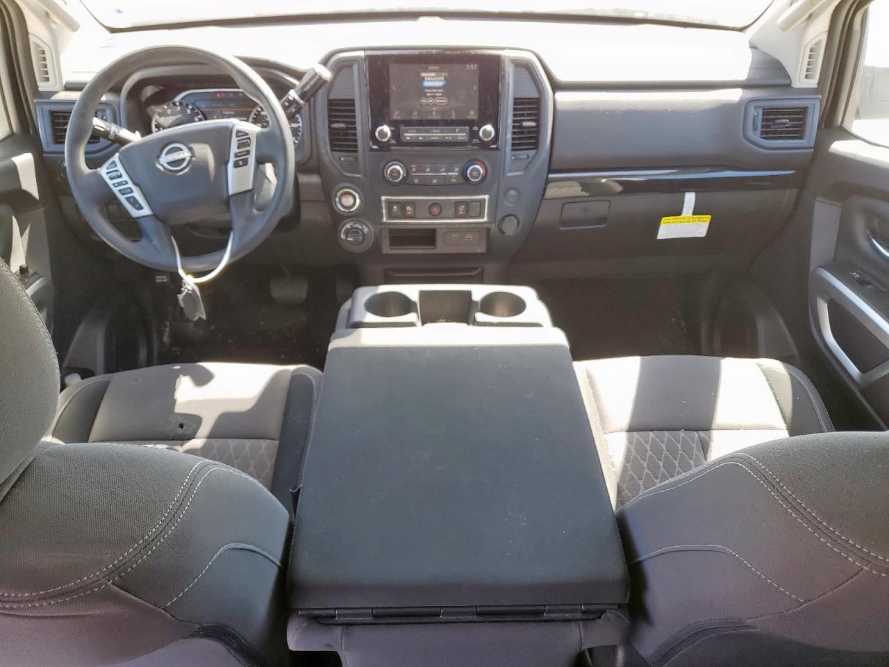 2024 NISSAN TITAN SV VIN:1N6AA1ECXRN112621