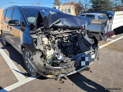 2016 Kia Carnival VIN: