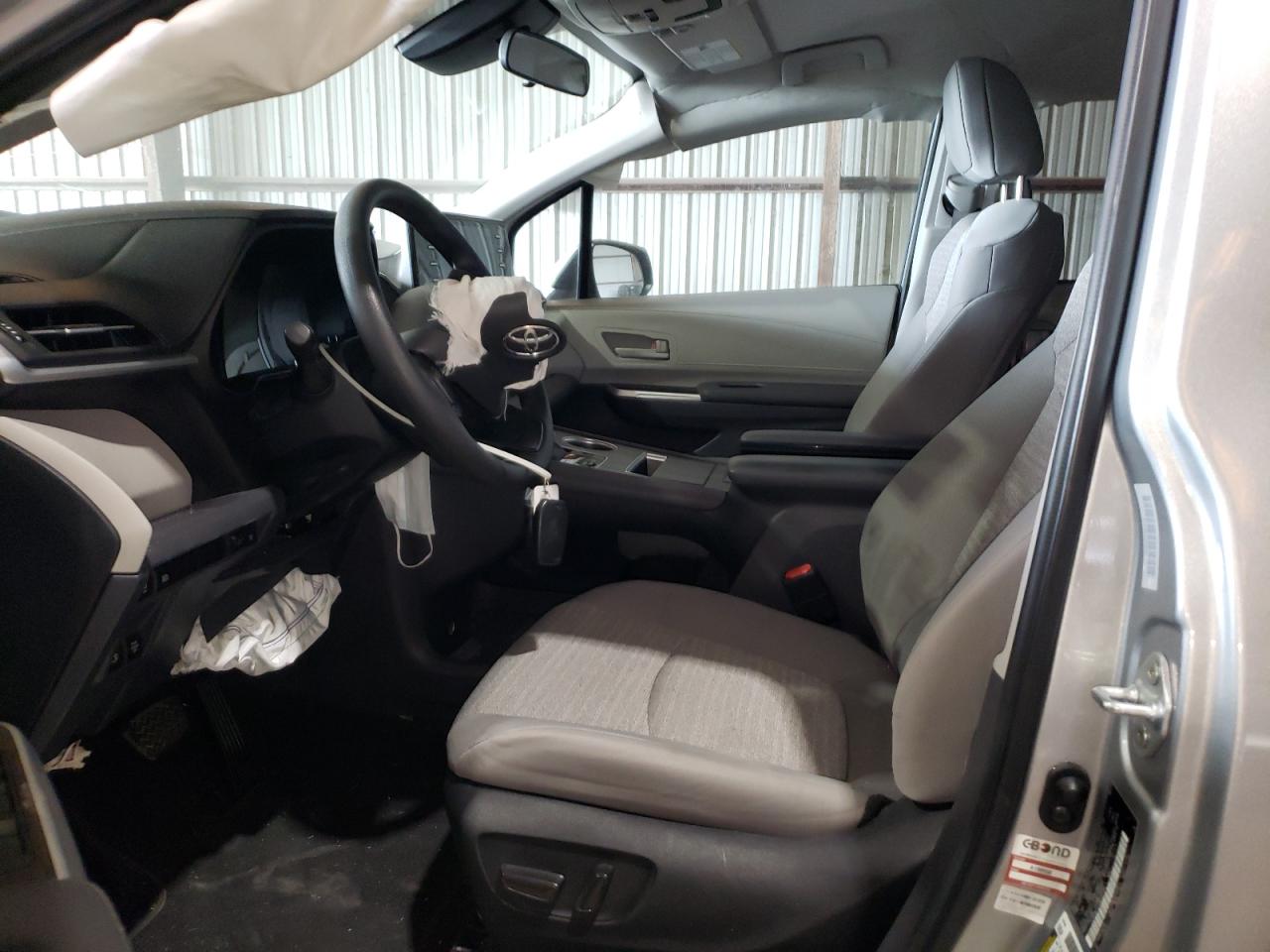 2022 TOYOTA SIENNA LE VIN:5TDKRKEC2NS123364