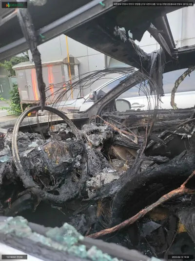 2019 Genesis G70 KMTG341ADKU052082 VIN:KMTG341ADKU052082