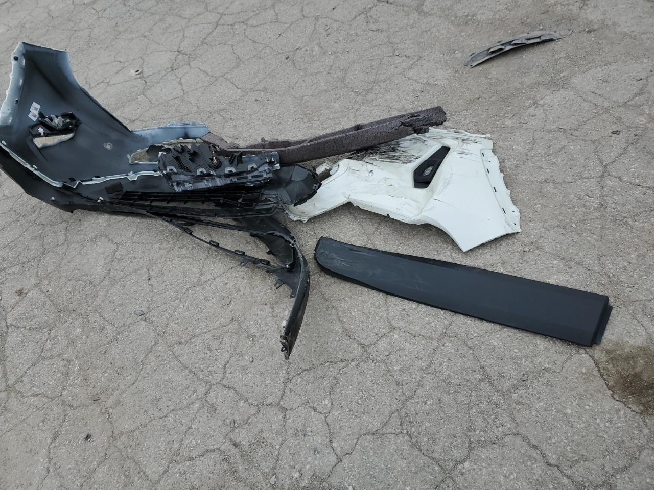 2022 TOYOTA RAV4 LIMITED VIN:2T3N1RFV8NW274074