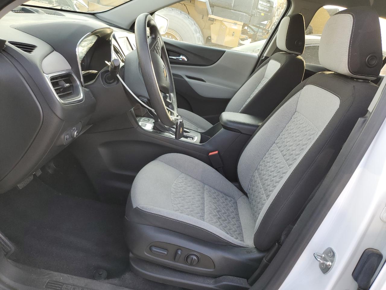 2022 CHEVROLET EQUINOX LT VIN:2GNAXTEV2N6109989