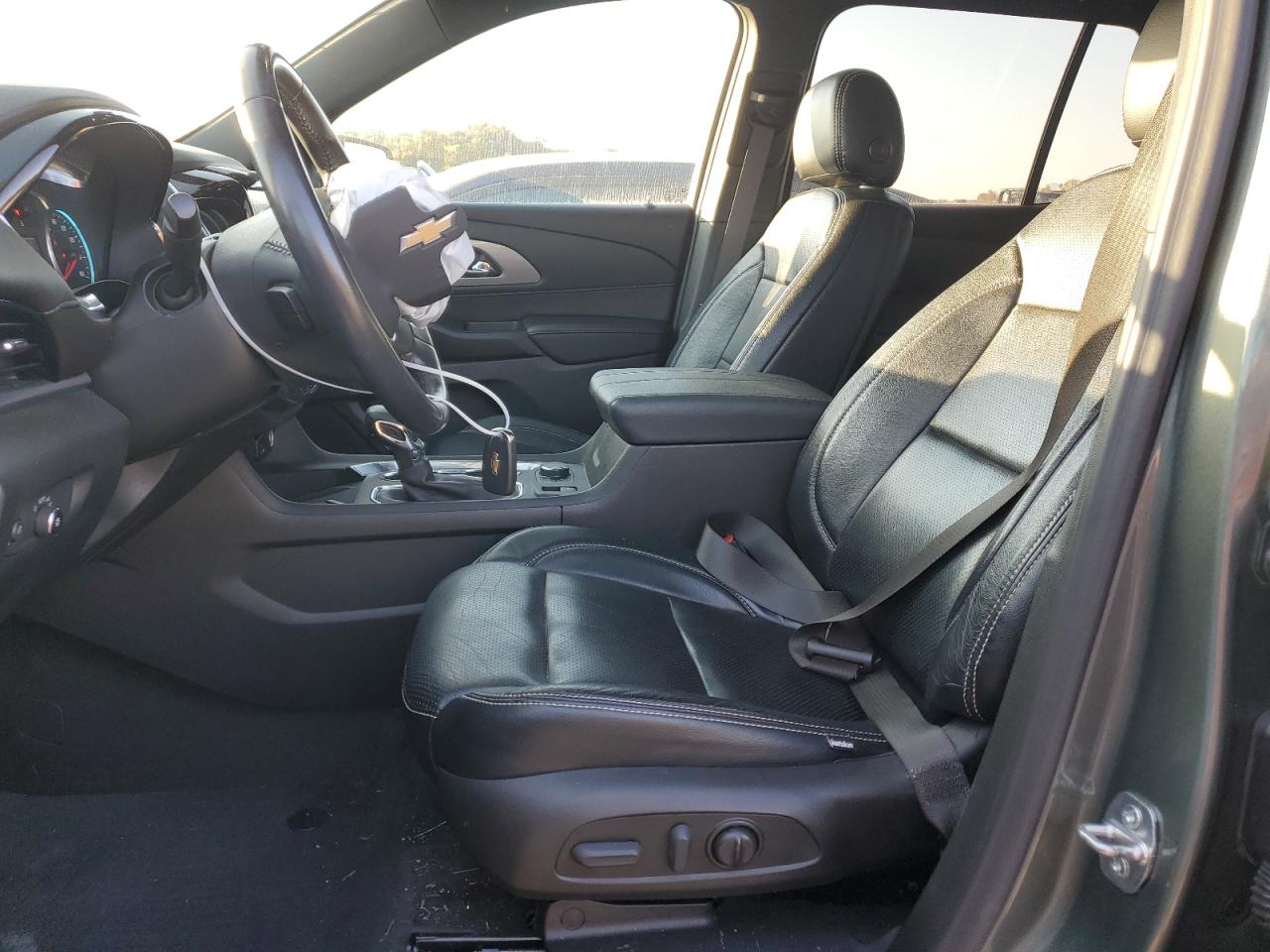 2022 CHEVROLET TRAVERSE LT VIN:1GNERGKW2NJ129534