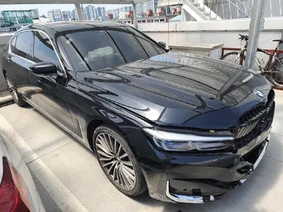 2020 BMW 740 VIN: