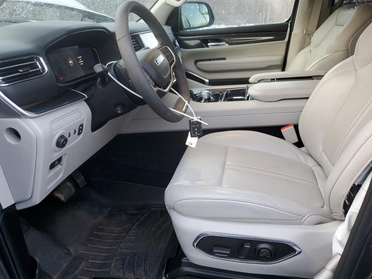 2022 JEEP WAGONEER SERIES I VIN:1C4SJVAT1NS228113