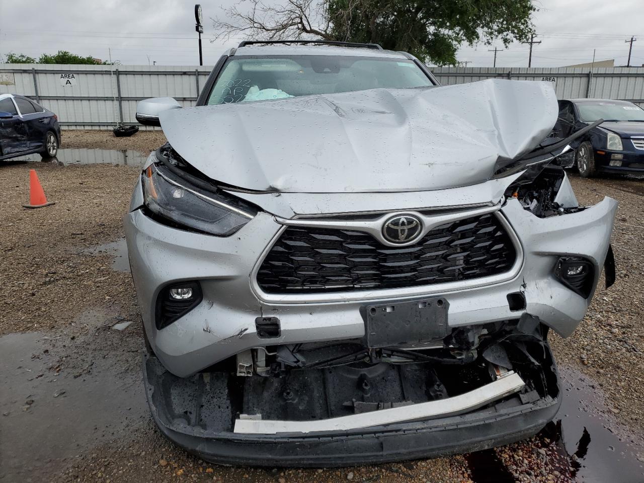 2022 TOYOTA HIGHLANDER L VIN:5TDZZRAH0NS555525